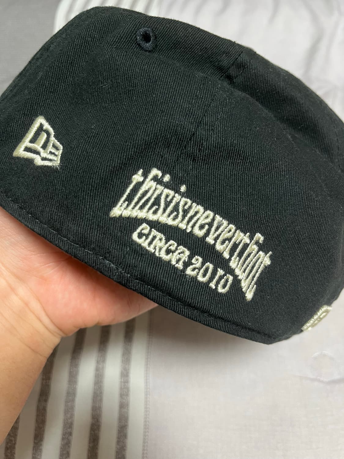 디네댓x뉴에라xmlb 콜라보 뉴욕양키스 레트로 크라운 캡 블랙 상품이미지3