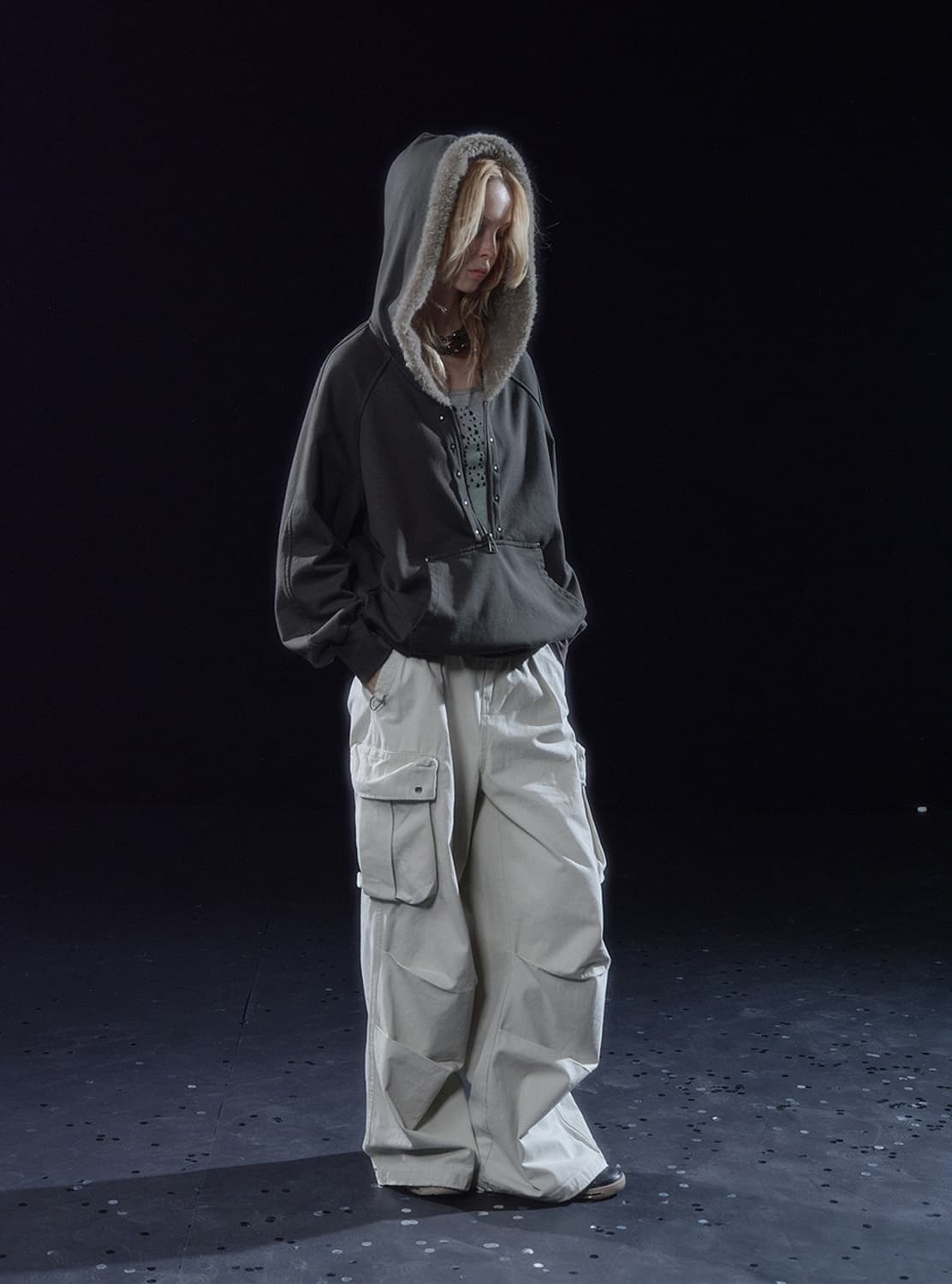 [m] 테스트매커니즘 퍼 하프 후드집업 차콜 상품이미지2