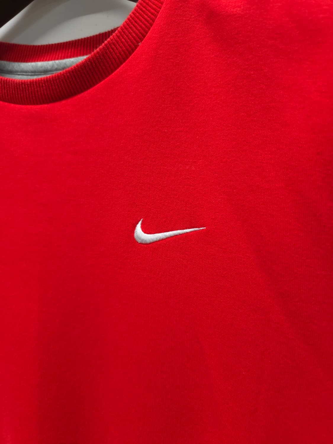 나이키 솔로스우시 자수 기모 맨투맨(100~105) 상품이미지4