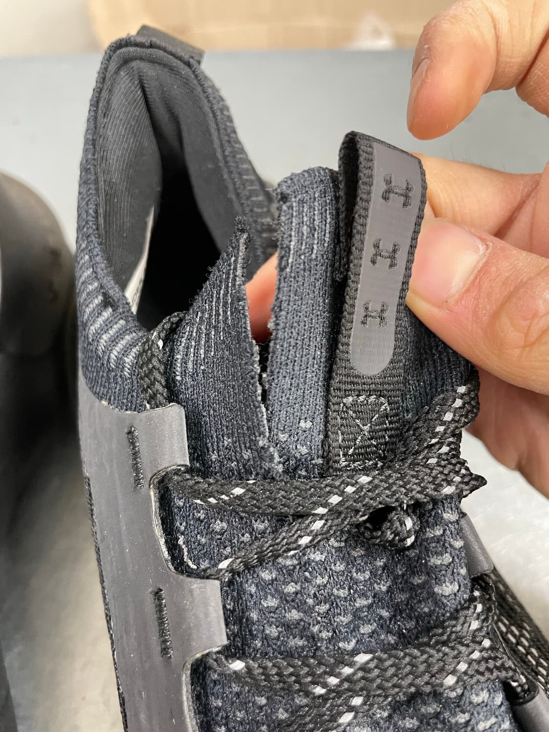 언더아머 호버 팬텀3 255 상품이미지8