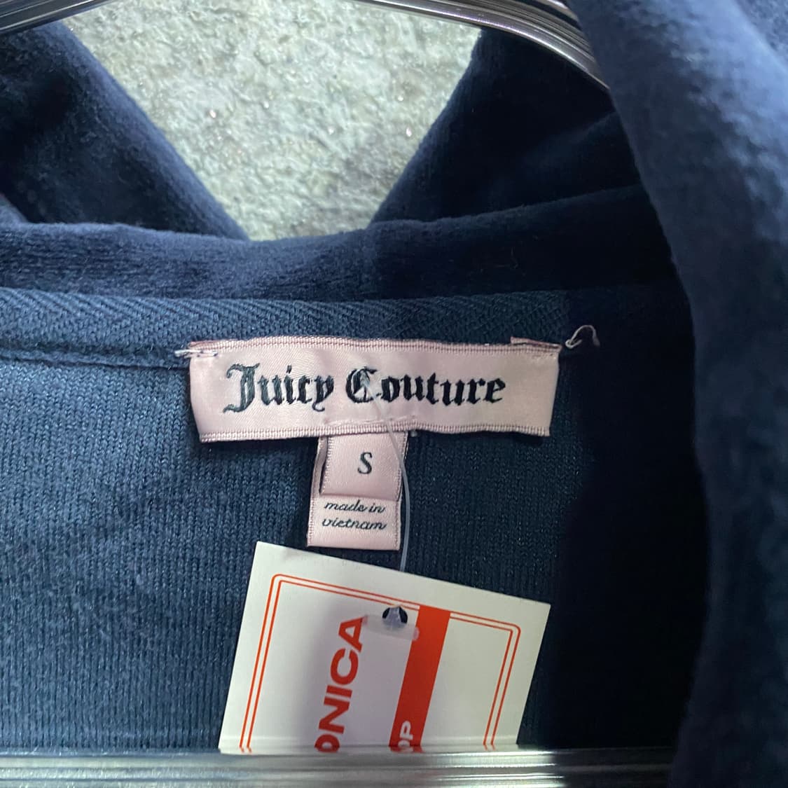 쥬시 꾸뛰르 네이비 벨벳 후드집업 B4230 상품이미지7