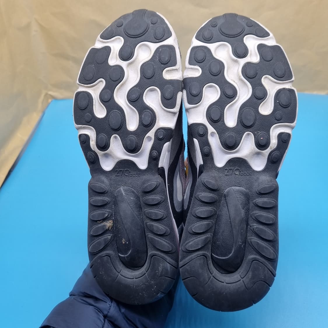 나이키 에어맥스270 운동화230 상품이미지3