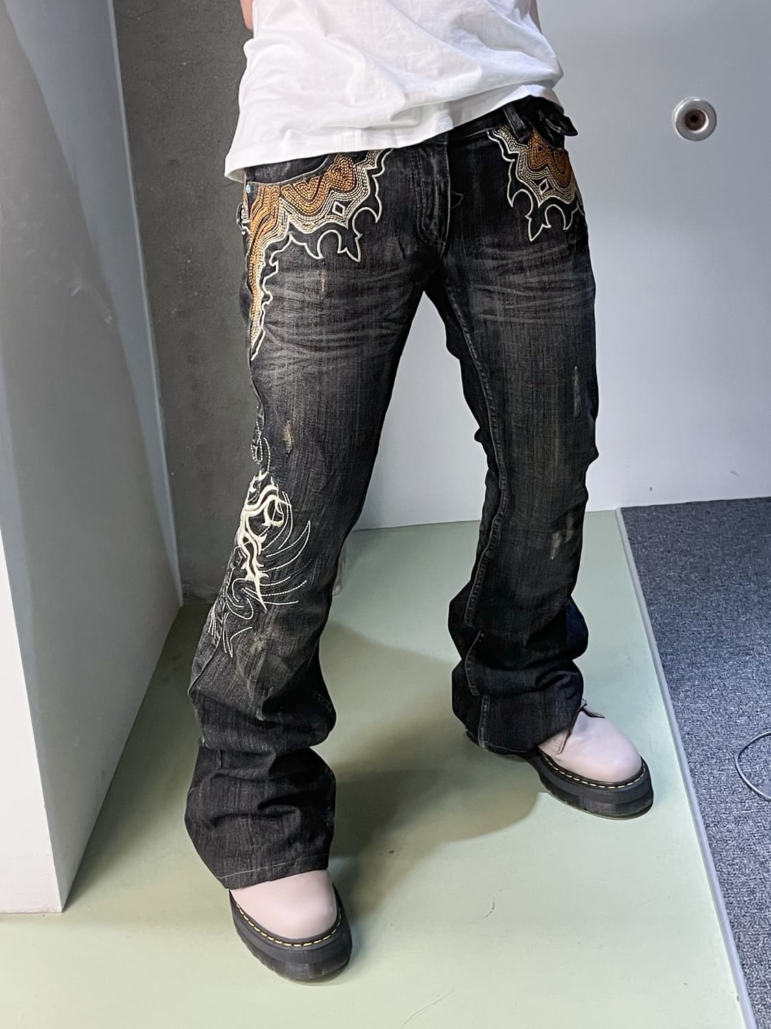 토네이도마트 Y2K 엠브로이드 부츠컷 팬츠 상품이미지1