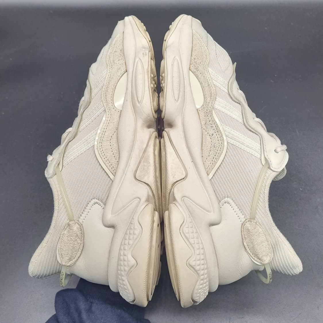 아디다스 오즈위고 베이지 운동화275 상품이미지5