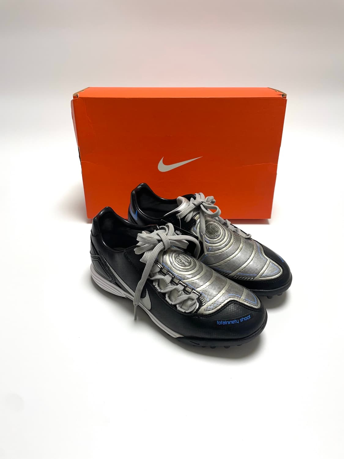 나이키 토탈 90 실버 상품이미지1