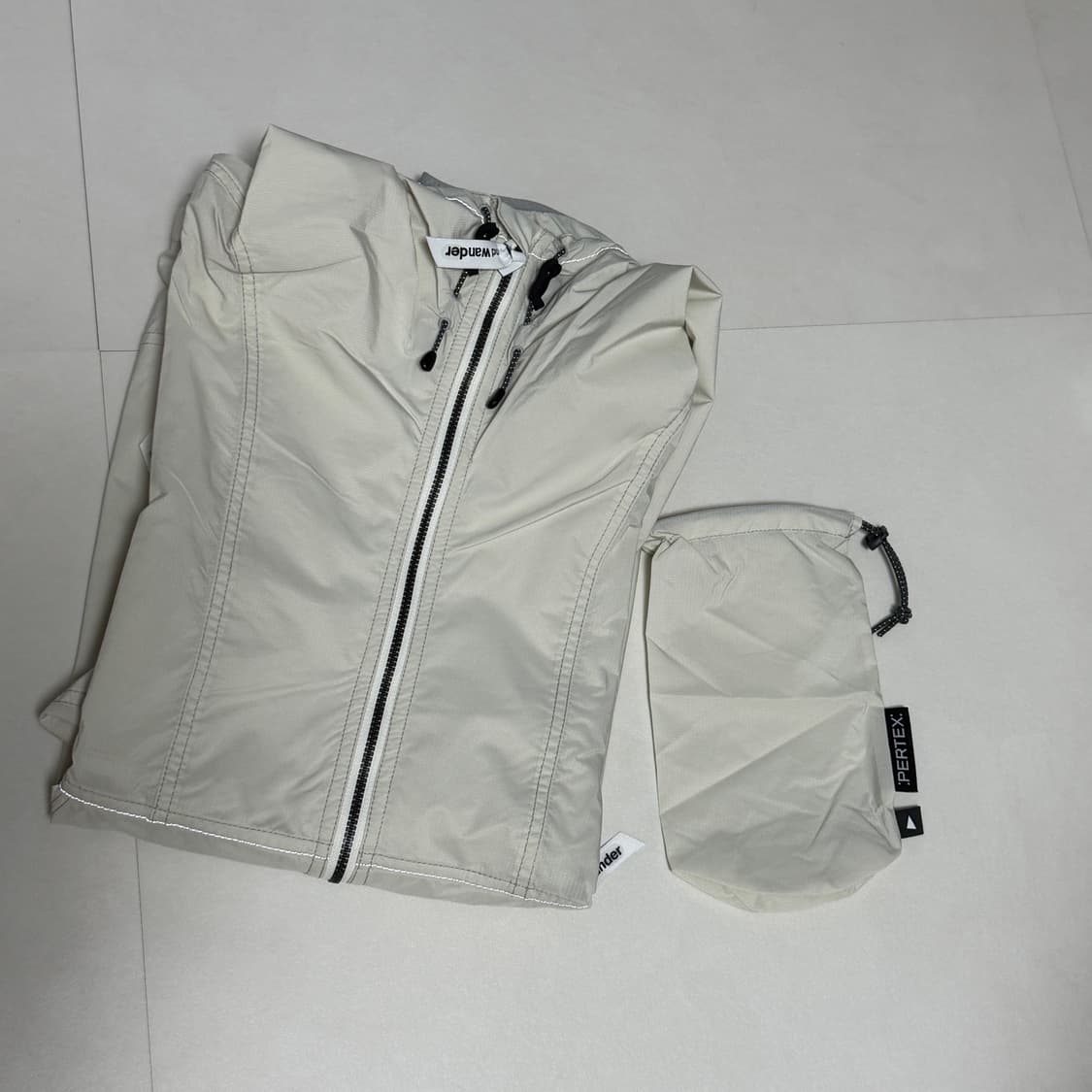 앤드원더 Pertex Wind Jacket Off White 상품이미지2