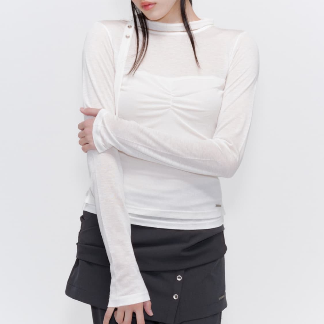 미세키서울 레이어드 스카프 롱슬리브 아이보리 상품이미지3