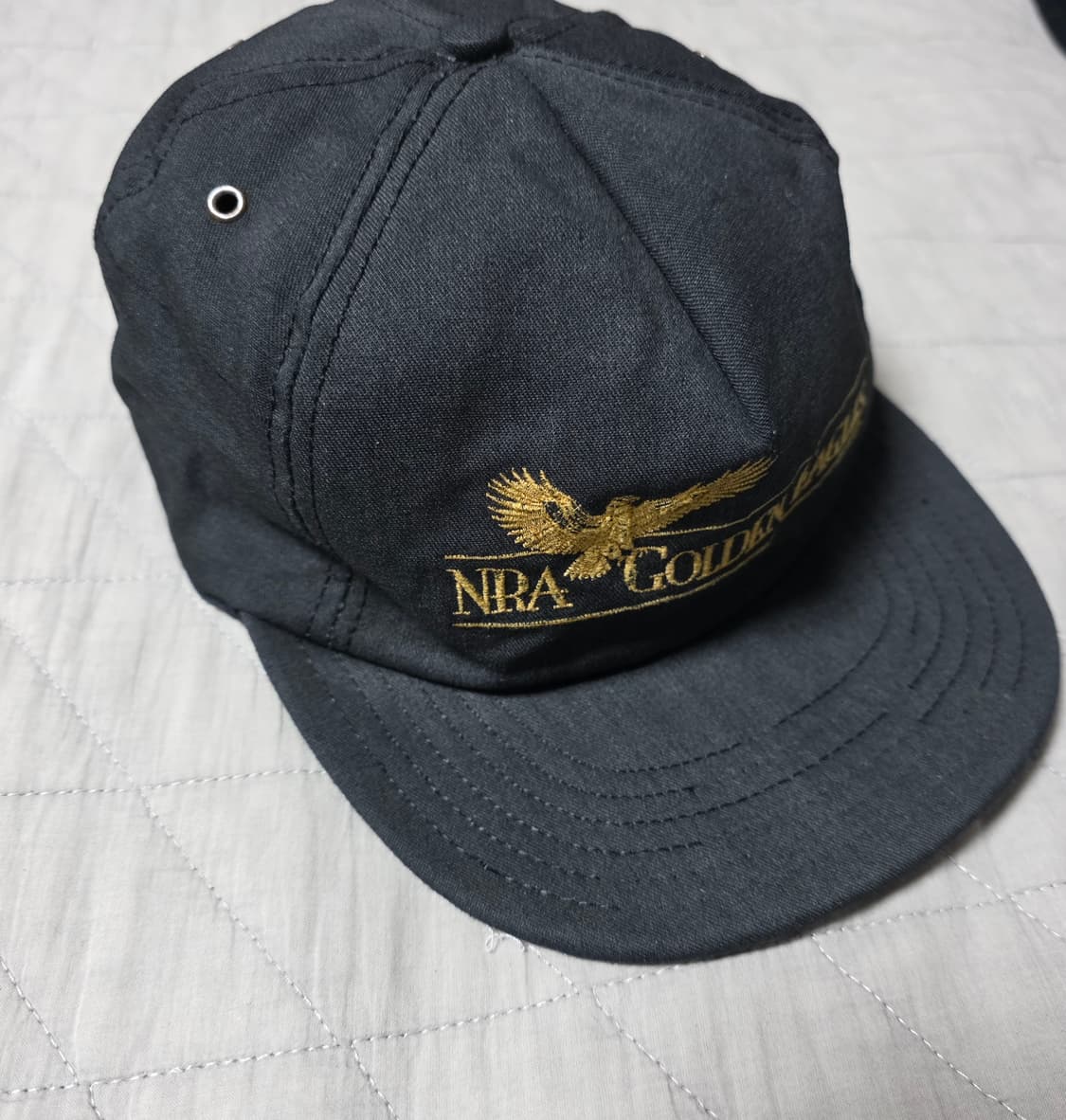 [OS] 빈티지 NRA 골든이글 베이지 5패널 블랙 캡 ver. 트래쉬드 상품이미지1