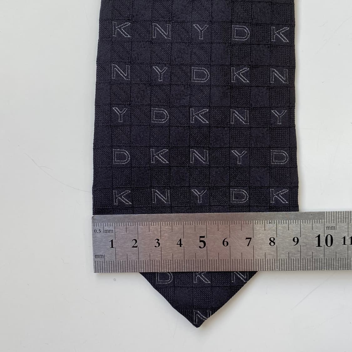 DKNY 명품 정품 블랙 넥타이 상품이미지8