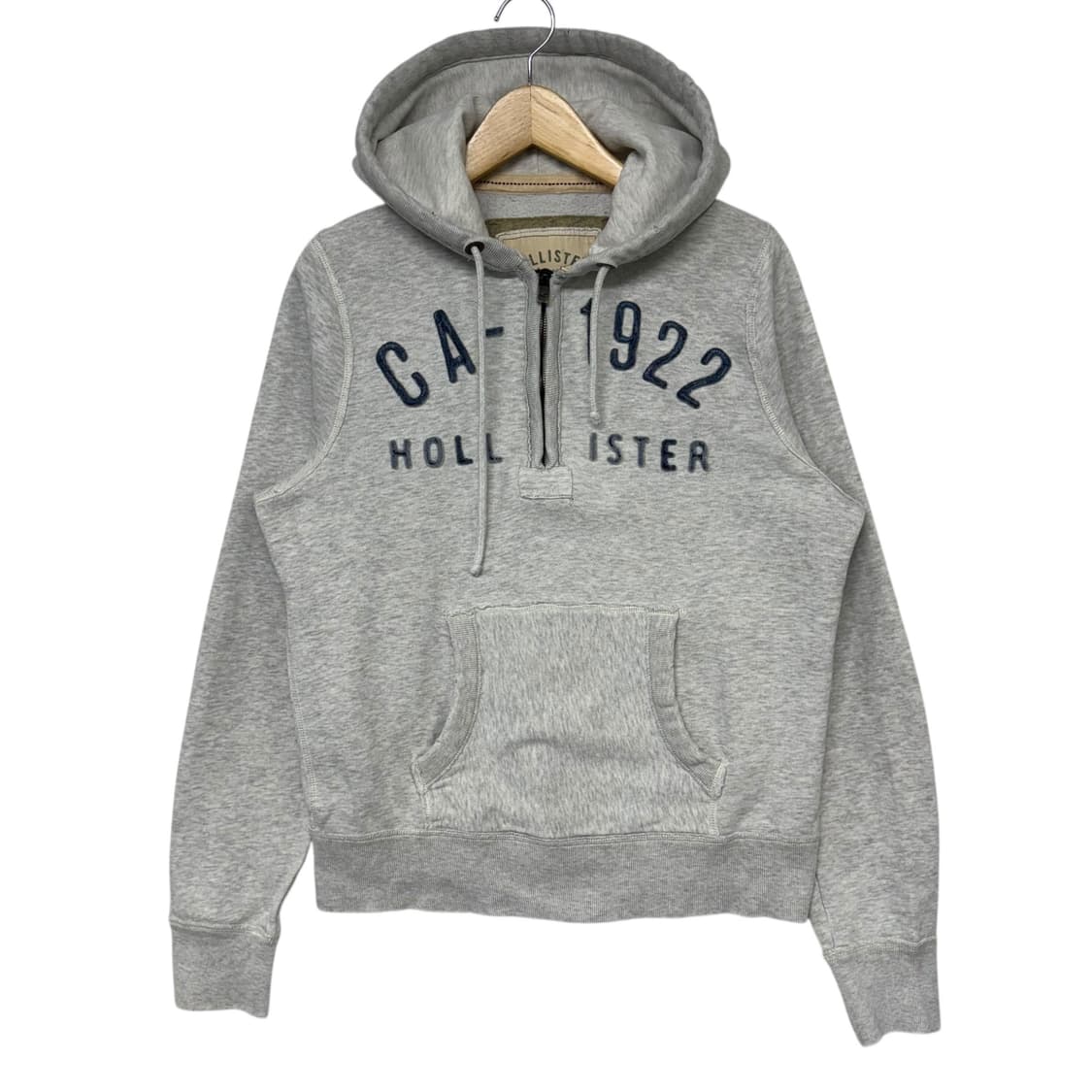 홀리스터 로고 후드 반집업 상품이미지1