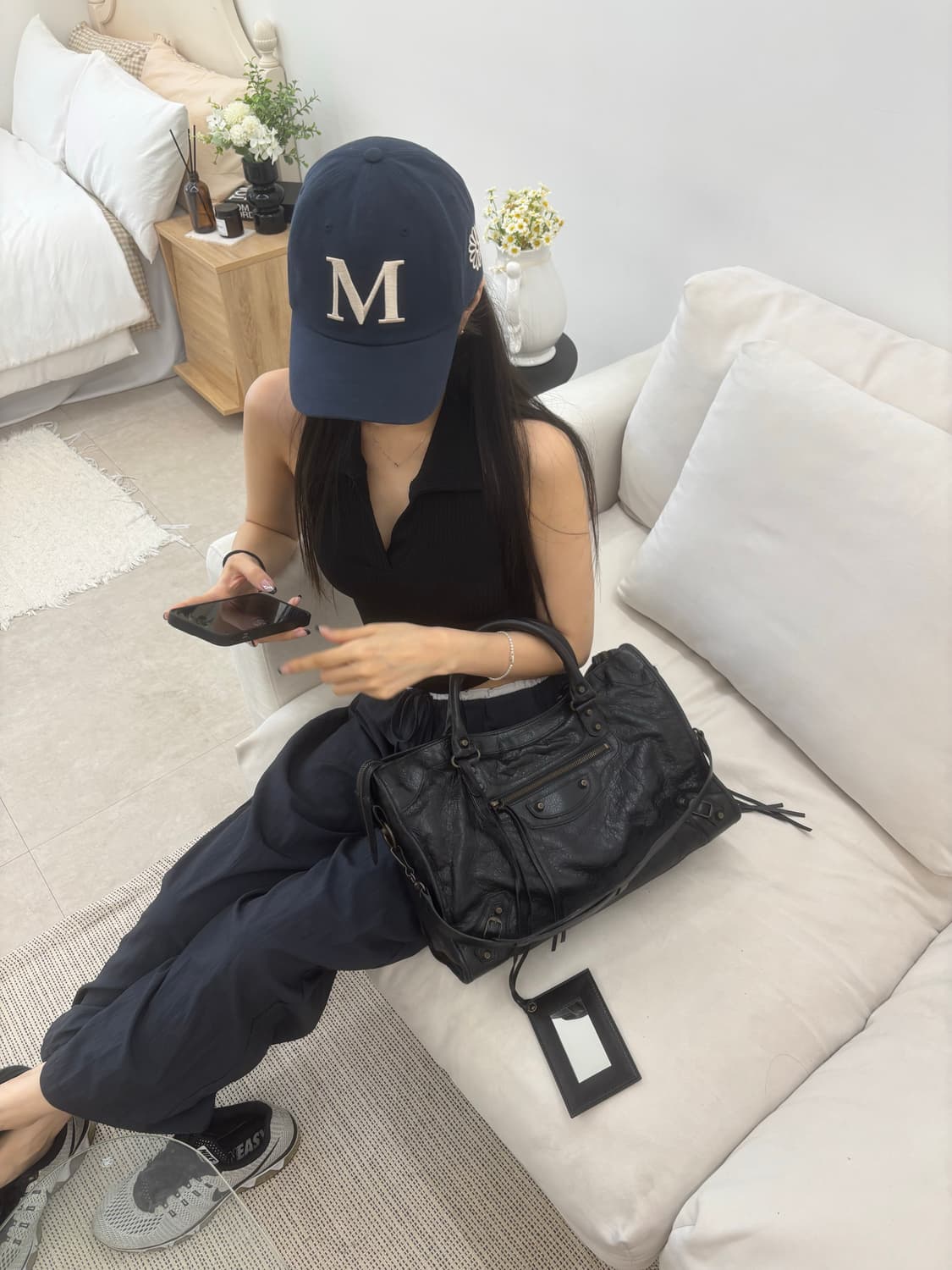 ❌예약중[SA급 정품] 발렌시아가 시티 모터백 미디움 블랙 상품이미지7