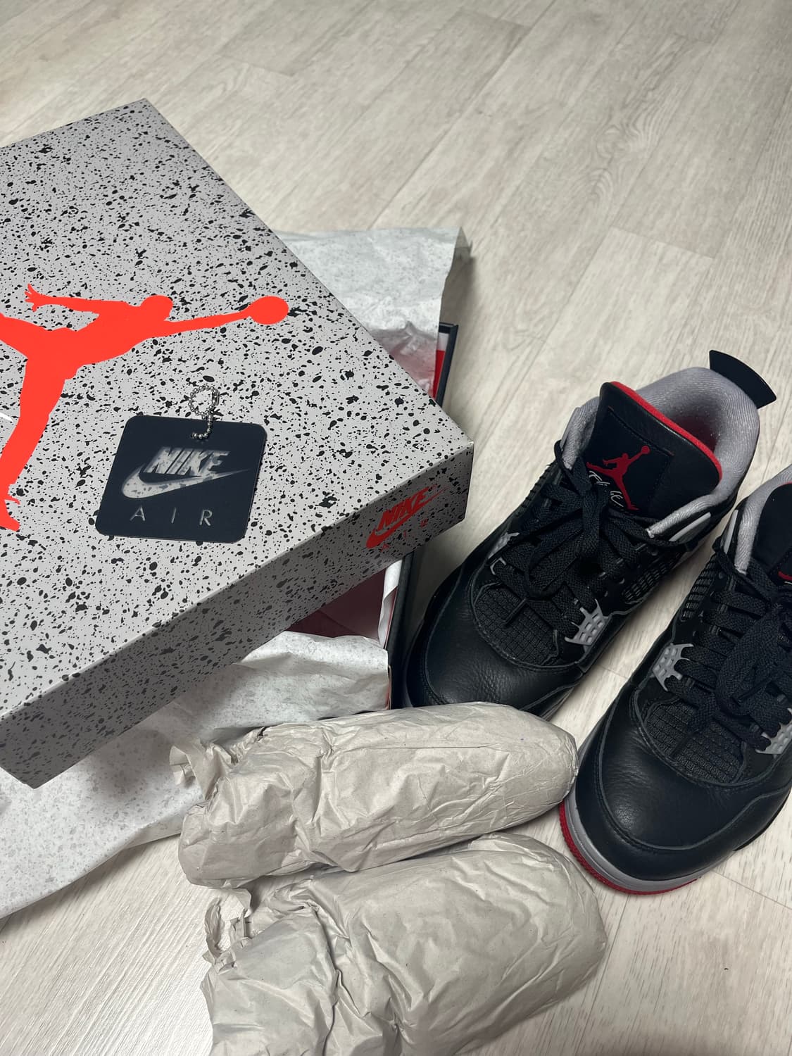 270)조던4 레트로 브레드 리이매진드 상품이미지3