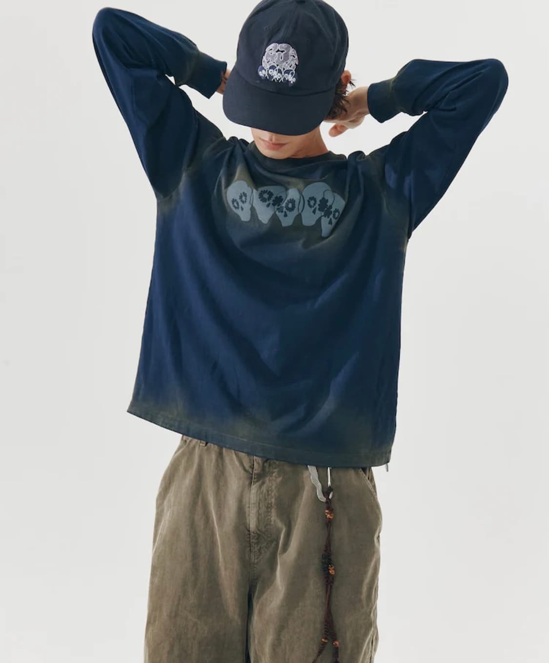 999휴머니티 롱슬리브 상품이미지1