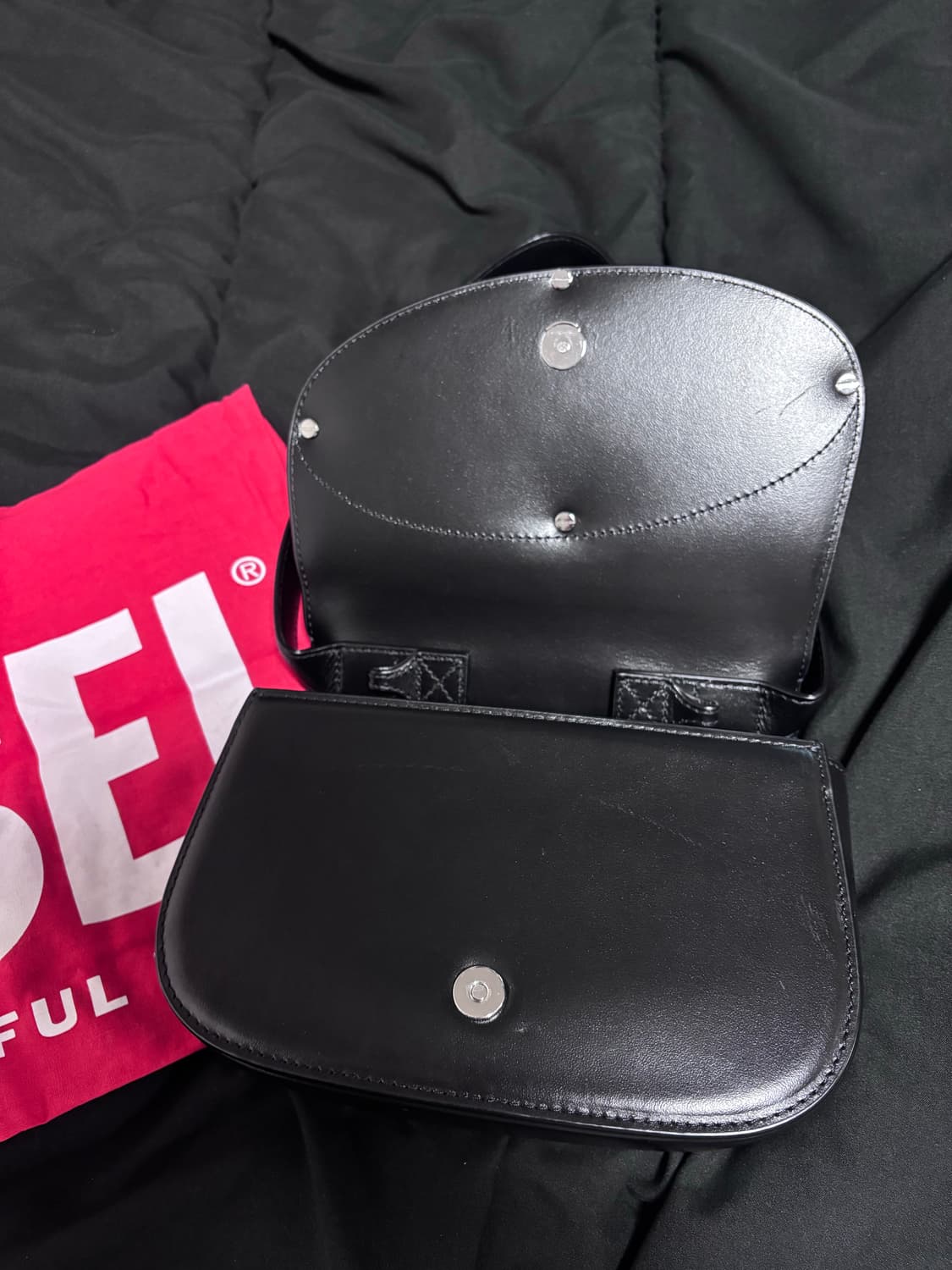 23FW 디젤 1DR 숄더백 블랙 (더스트백+가방본품) 상품이미지5