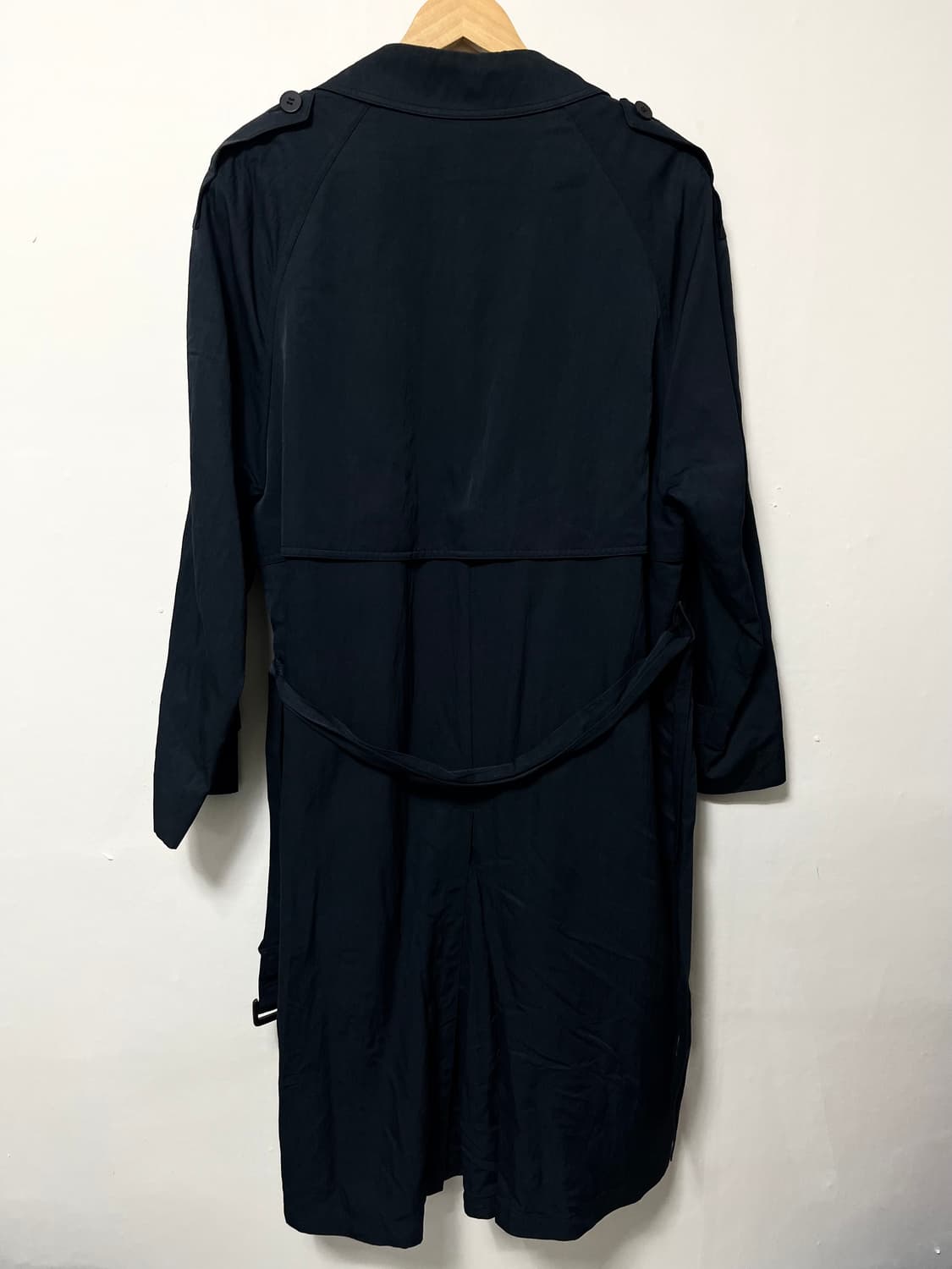 100-105 빌트모어 루즈핏 롱 트렌치코트 정품 상품이미지5