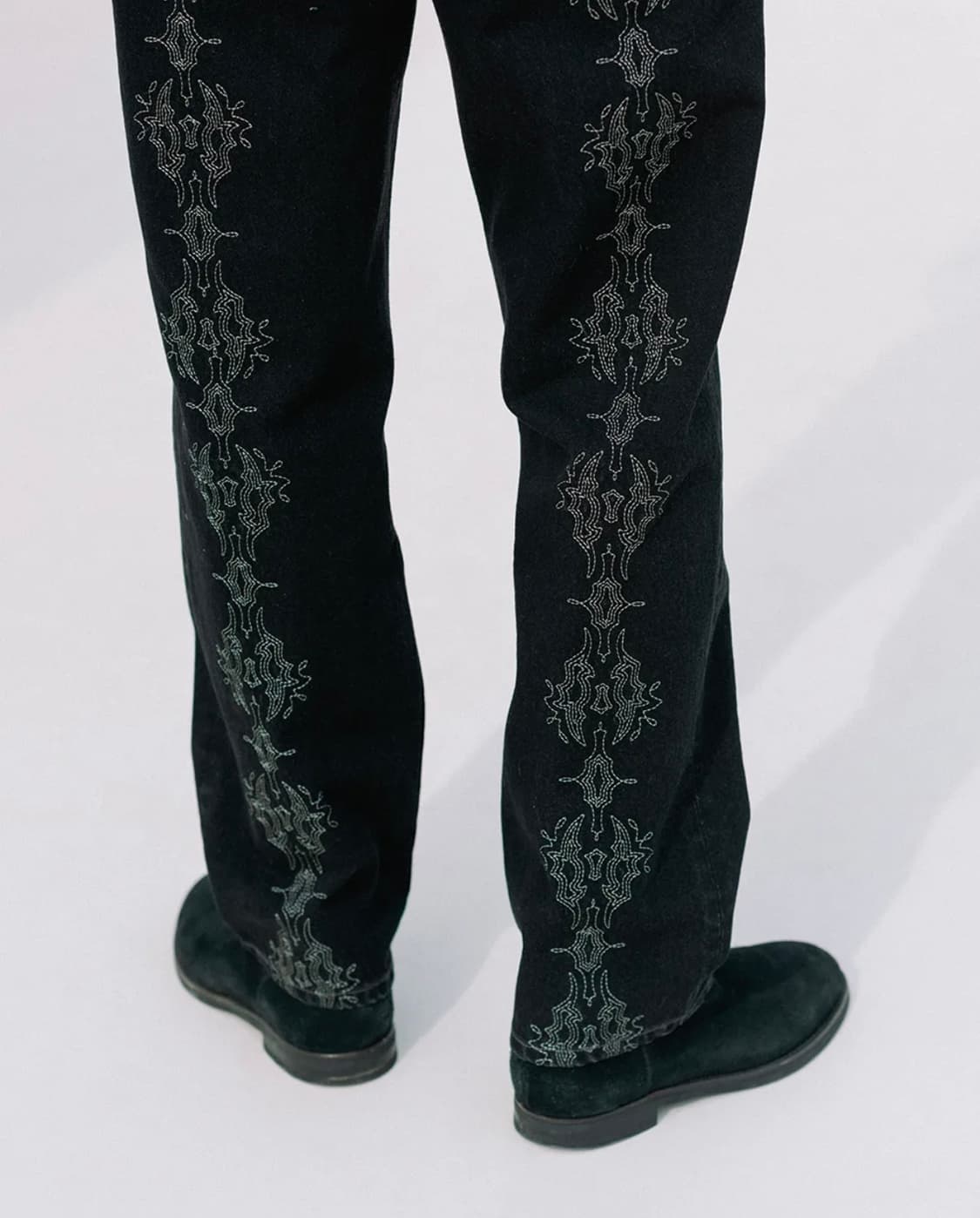22SS WESTERN EMBROIDERY DENIM PANTS BLAC 상품이미지1