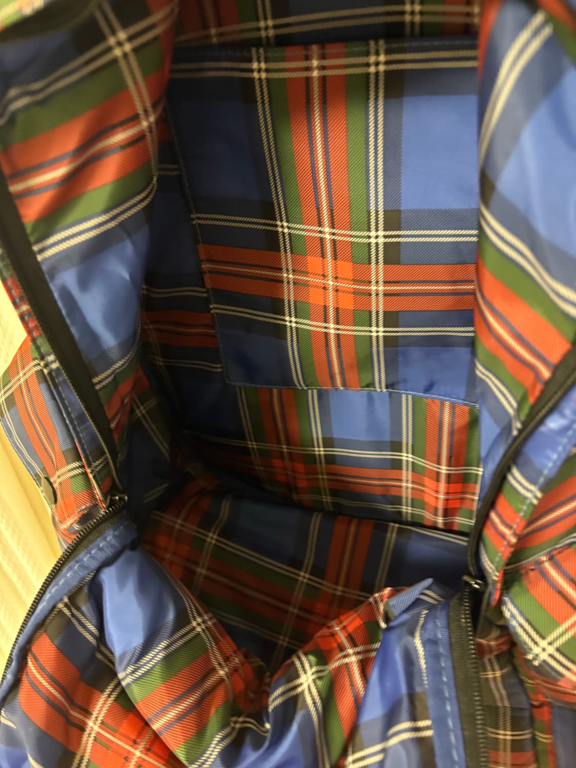 JW 앤더슨 체크패딩 백팩 (유니클로)  상품이미지4