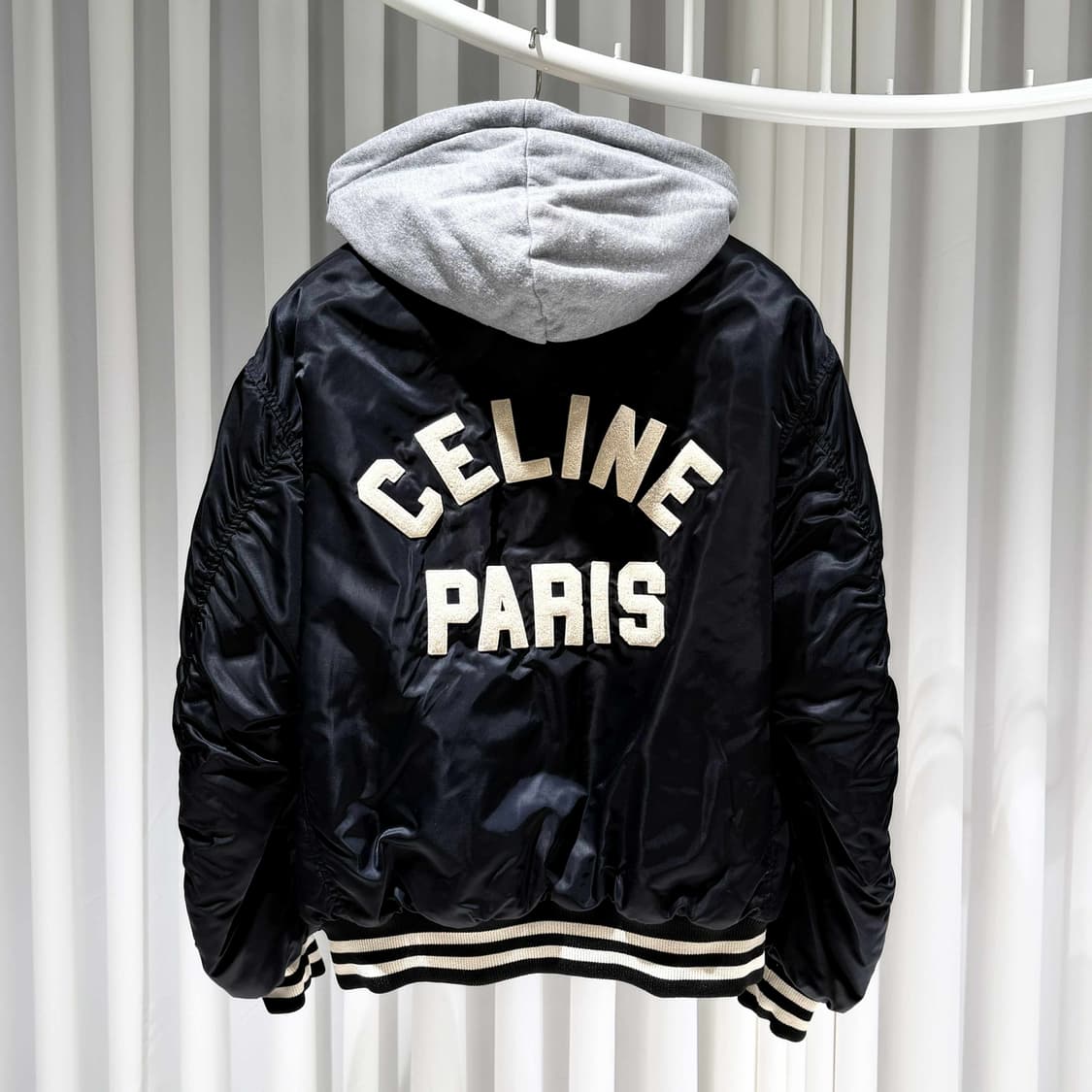 48 / 셀린느 나일론 오버사이즈 후드 테디 자켓 상품이미지5