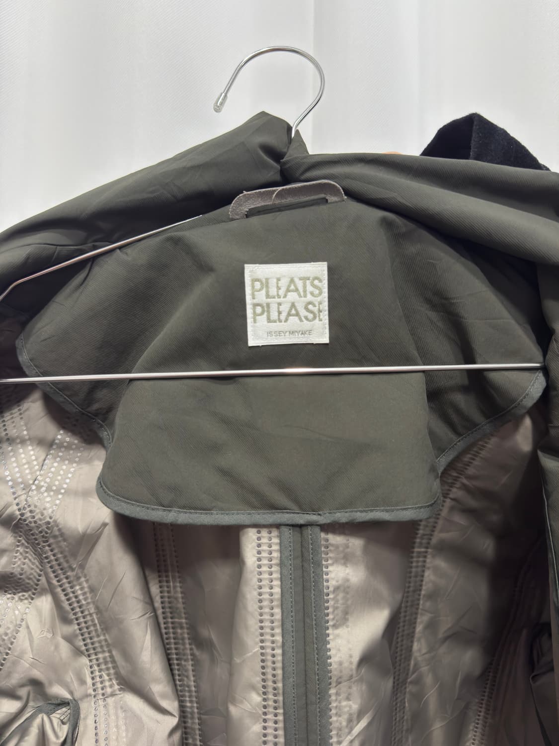 issey miyake pleats please dot line coat 상품이미지10