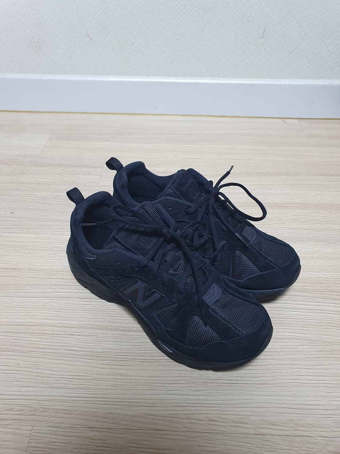 뉴발란스 878 트리플 블랙 운동화 240 상품이미지2