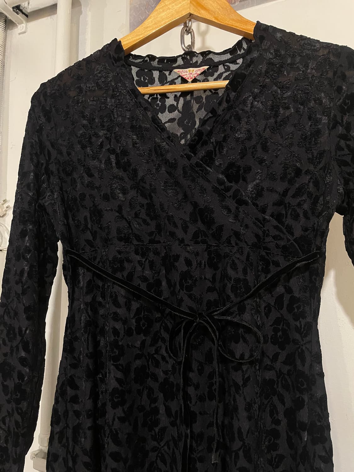 오리엔탈 스웨이드 플라워 자수 리본 블랙 탑 고스 펑크 상품이미지3