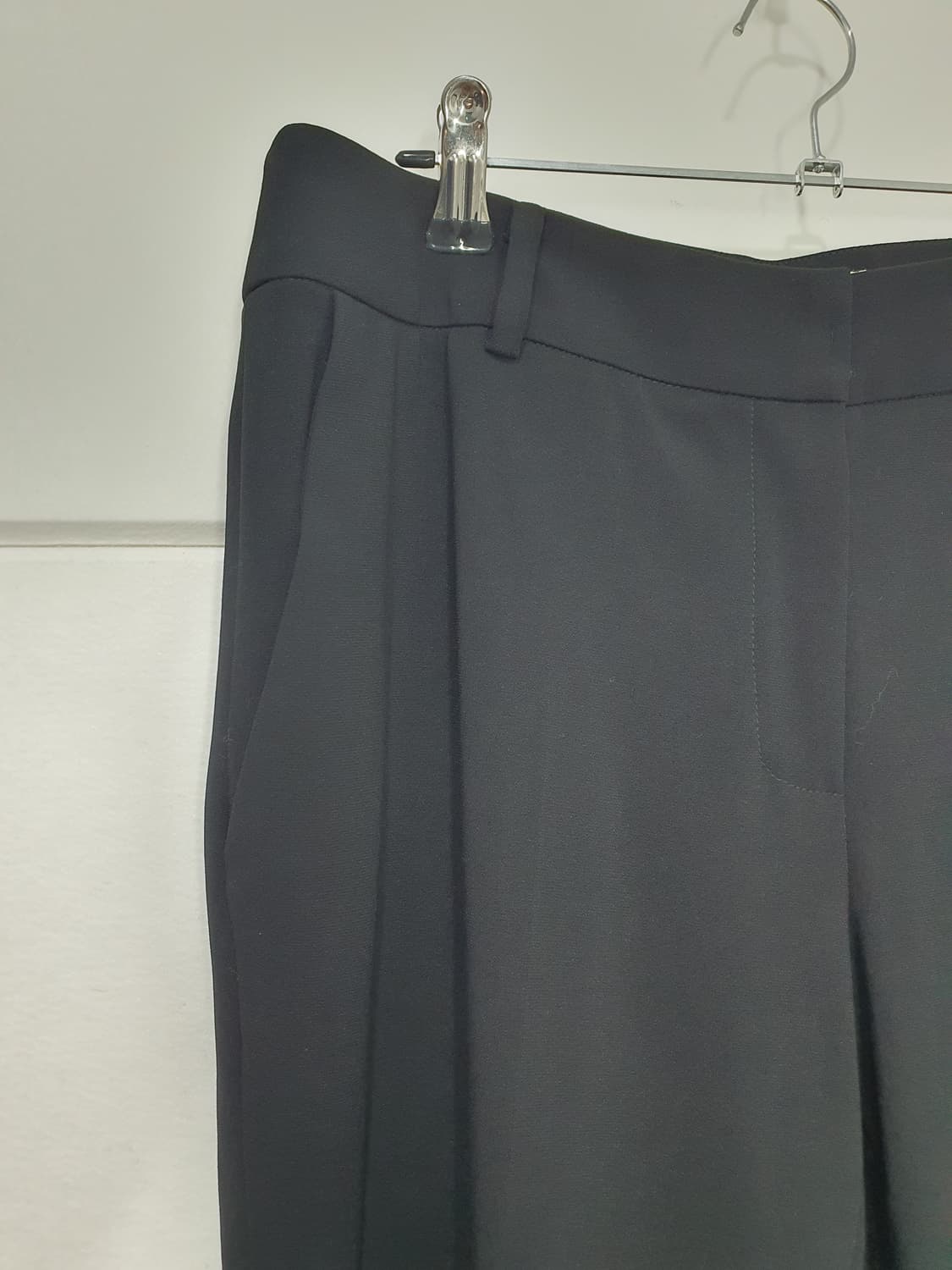 아떼바네사부르노 블랙 기본 슬랙스 사이즈 38 상품이미지3