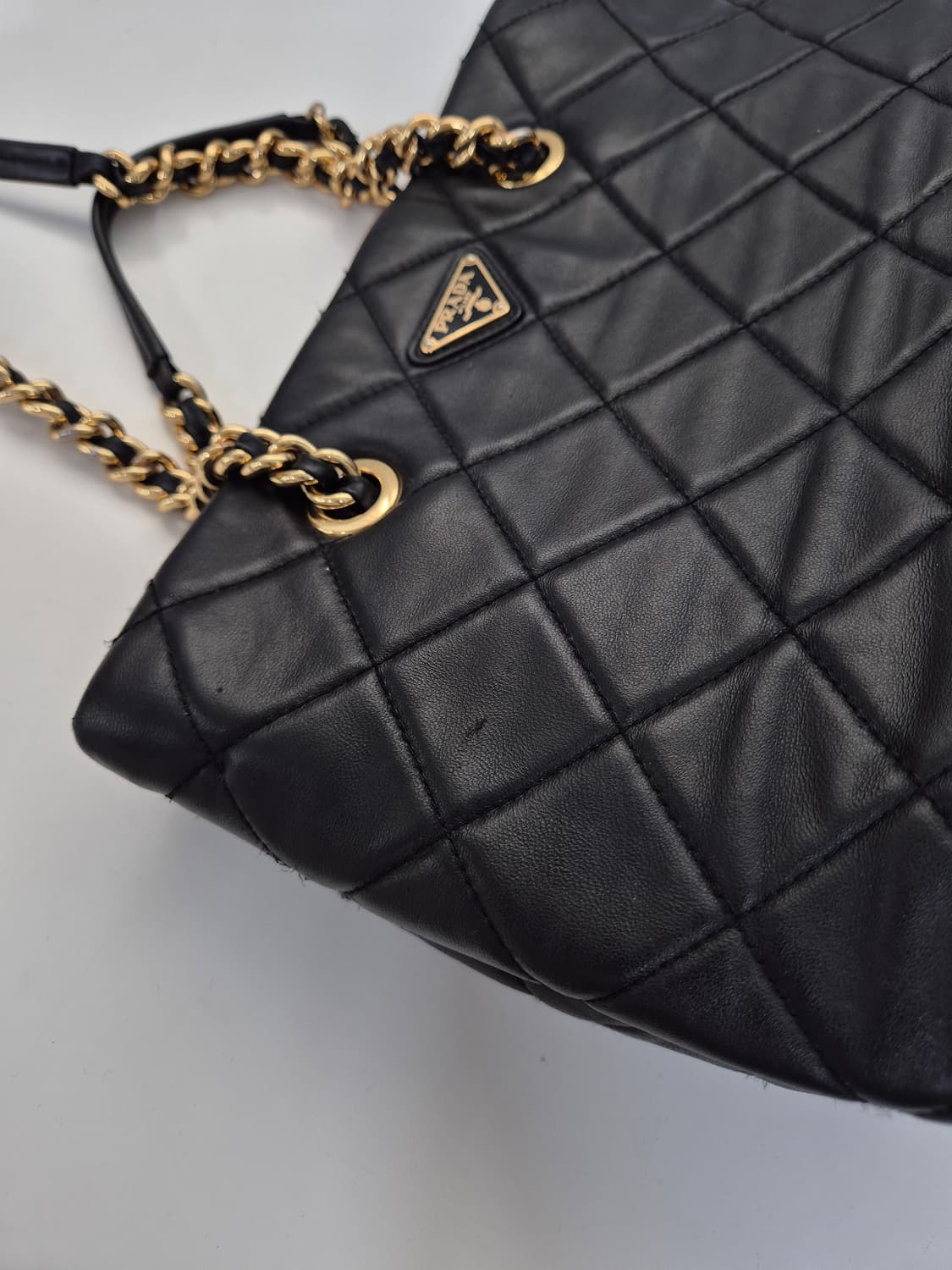 프라다 퀄팅 토트백 상품이미지7