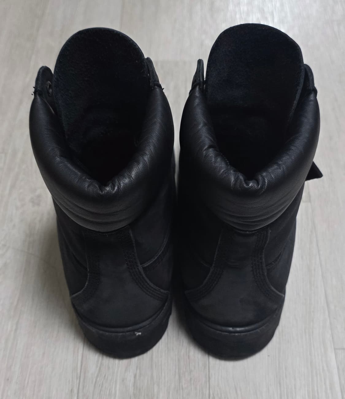 팀버랜드 6인치 프리미엄 블랙 부츠(260~265) 상품이미지4