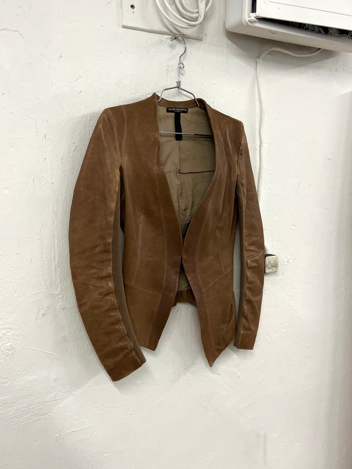 10CORSOCOMO 아티저널 비대칭 레더 자켓 상품이미지2