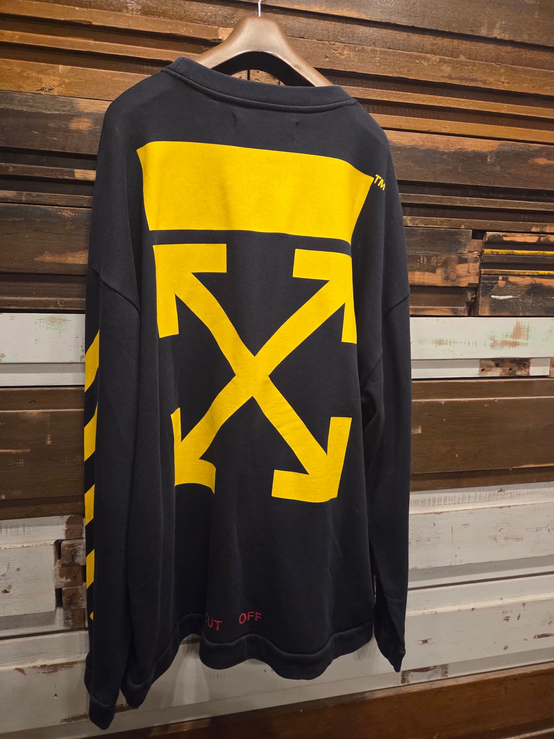 오프화이트 스웻 상품이미지7