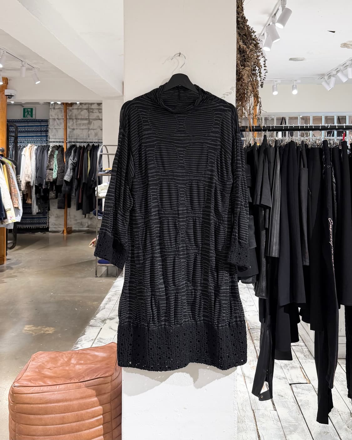 이세이 미야케 하트 차콜 하이넥 니트 원피스 상품이미지1