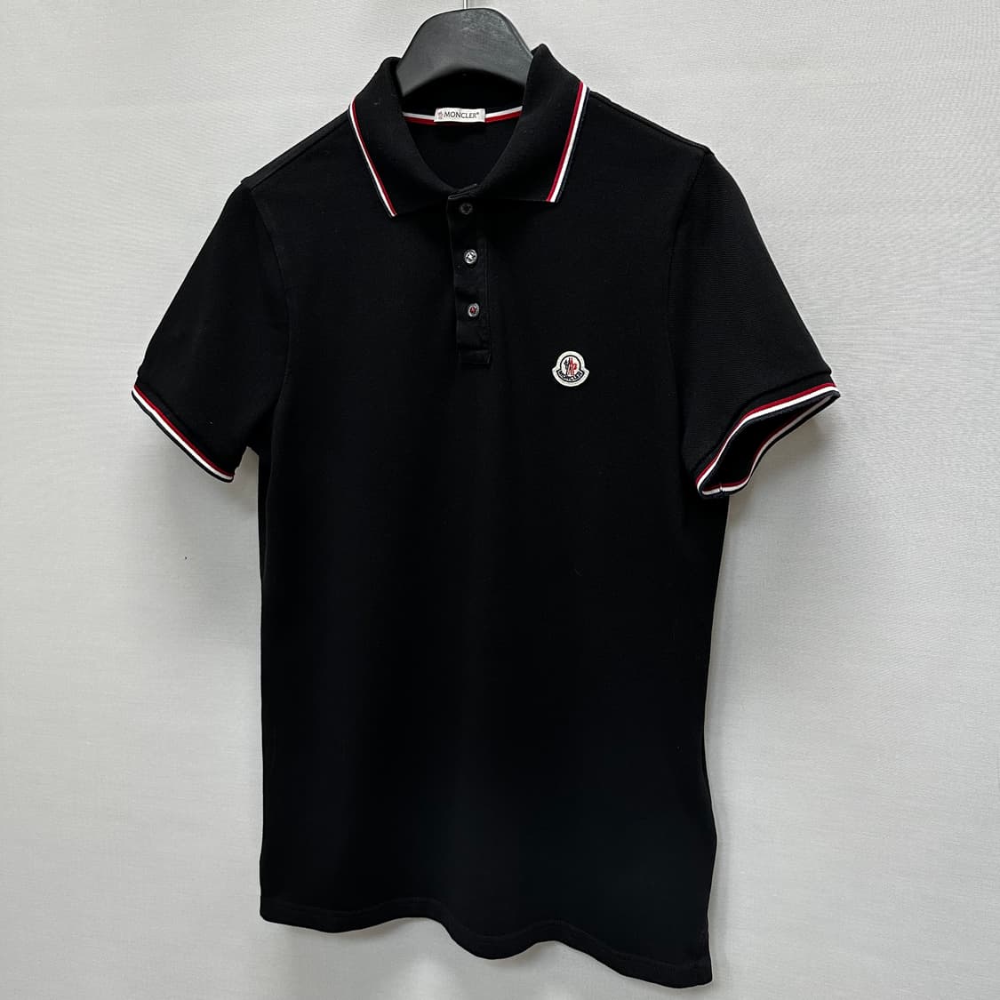 몽클레어 로고 패치 반팔 폴로셔츠 ( 66~77 ) 상품이미지3