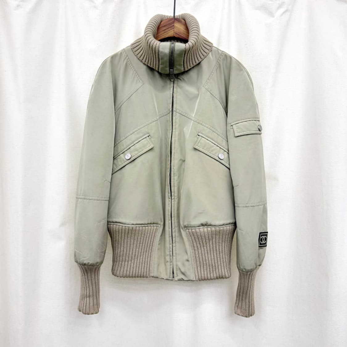 샤넬 스포츠 02A/W CC로고 봄버 자켓 상품이미지2