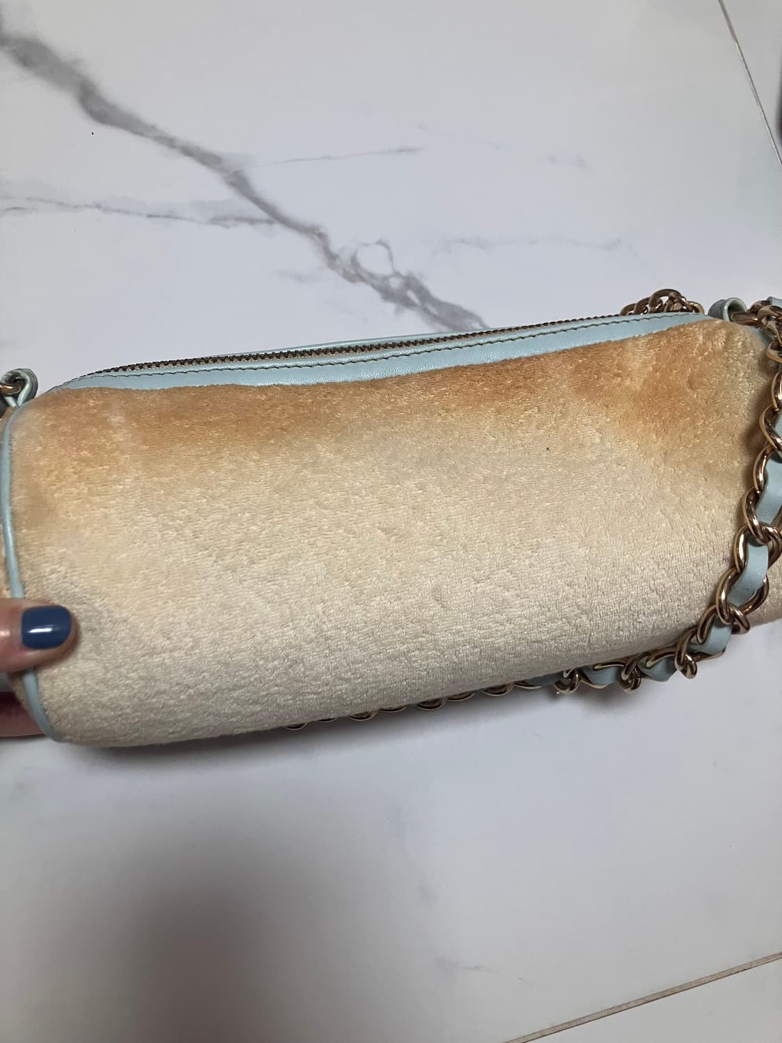 y2k Juicy Couture 쥬시 꾸뛰르 옐로우 베럴백 테리 체인 숄 상품이미지3