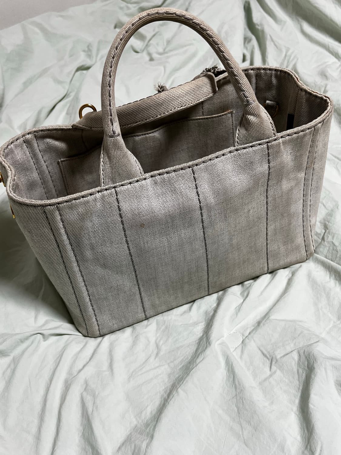 프라다 캔버스 토트백 상품이미지3