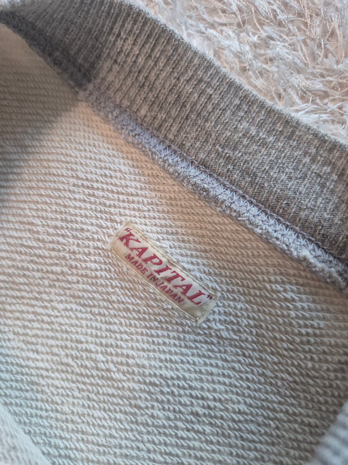 캐피탈 문라이트 스웻 상품이미지2