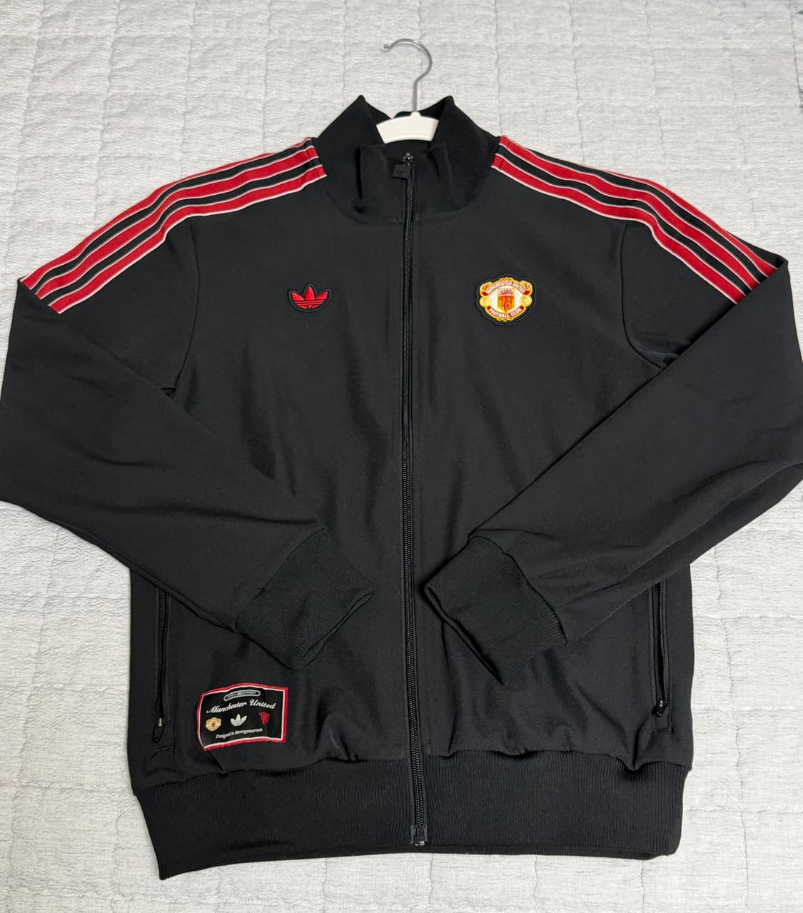 아디다스 맨체스터 유나이티드 테라스 아이콘 트랙탑 블랙 -KR 사이즈 상품이미지3