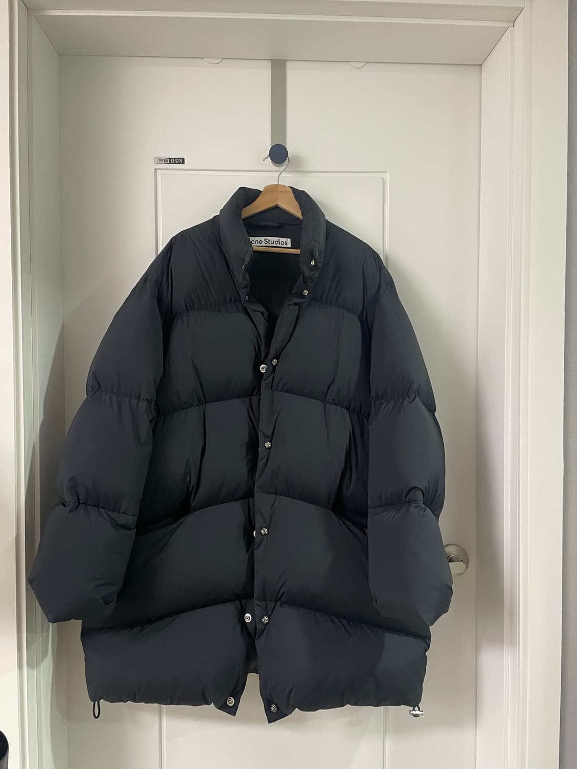 아크네 스튜디오 12주년 백로고 패딩코트 48사이즈 상품이미지2