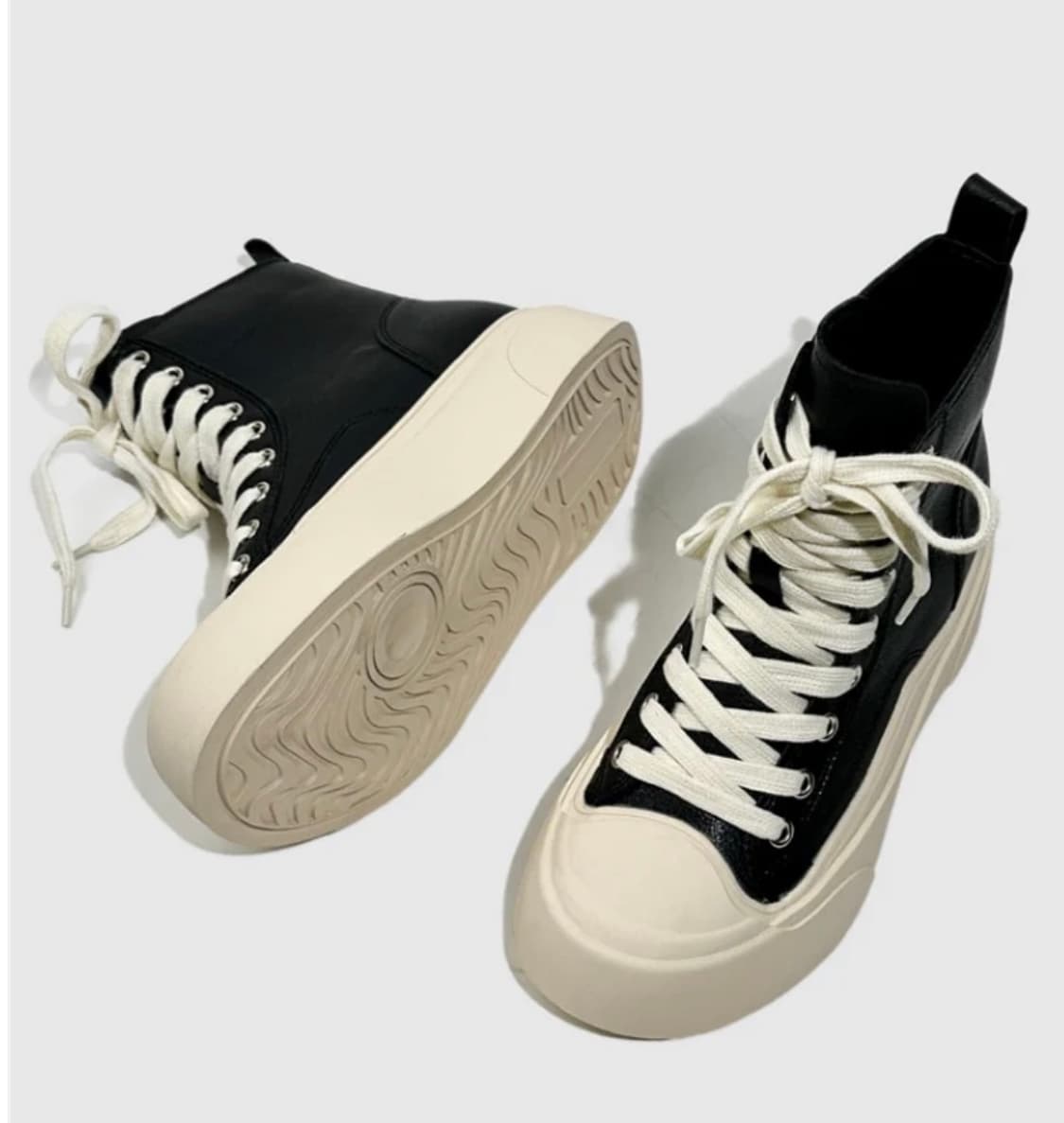 도쿄 브랜드 플랫폼 스니커즈 상품이미지2