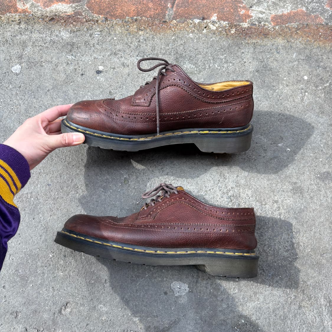 Dr. Martens 닥터마틴 윙팁 로퍼 (260) 상품이미지4