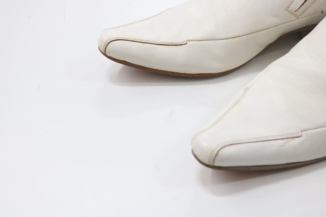 훕데두 빈티지 화이트 레더 포인티드 토 슬립온 로퍼 (42) 상품이미지4