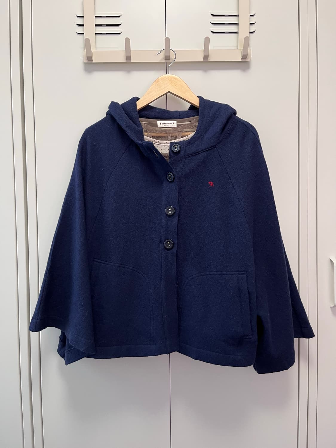 아놀드파마 울 단추 후드 케이프 코트 상품이미지1