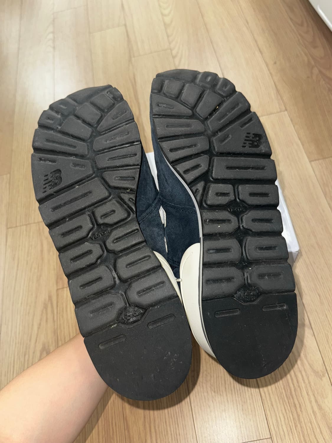 뉴발란스 990v1 메이드 인 USA 네이비 285 상품이미지6