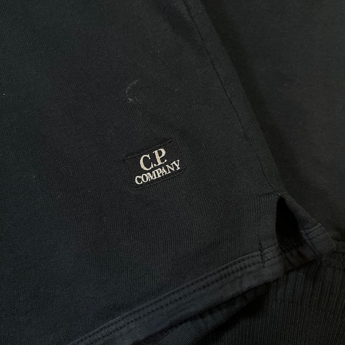 C.P. COMPANY 씨피컴퍼니 헨리넥 롱슬리브 티셔츠 상품이미지3