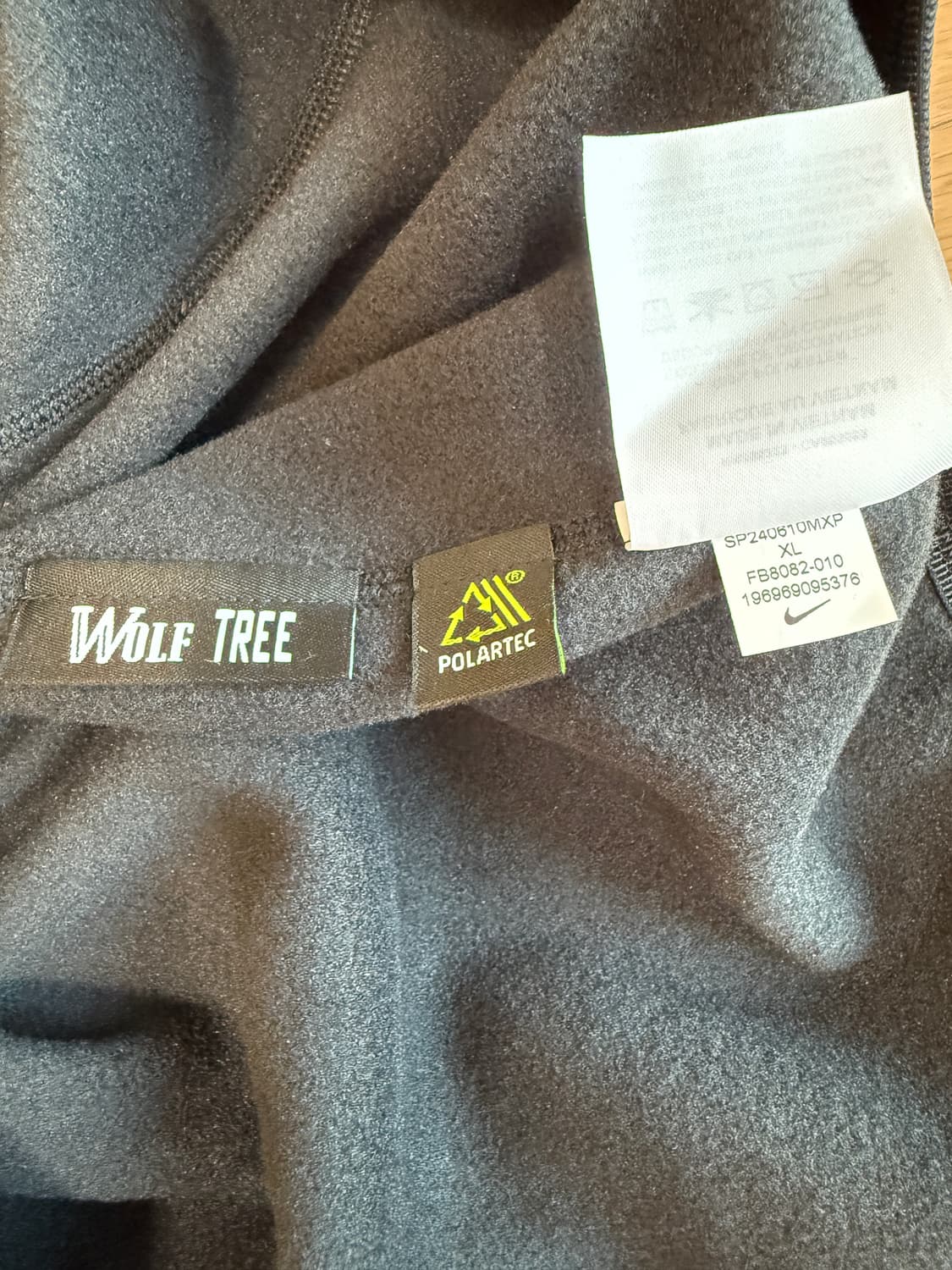 [XL] 나이키 acg 울프 트리 폴라텍 플리스 후드 집업 블랙 상품이미지3