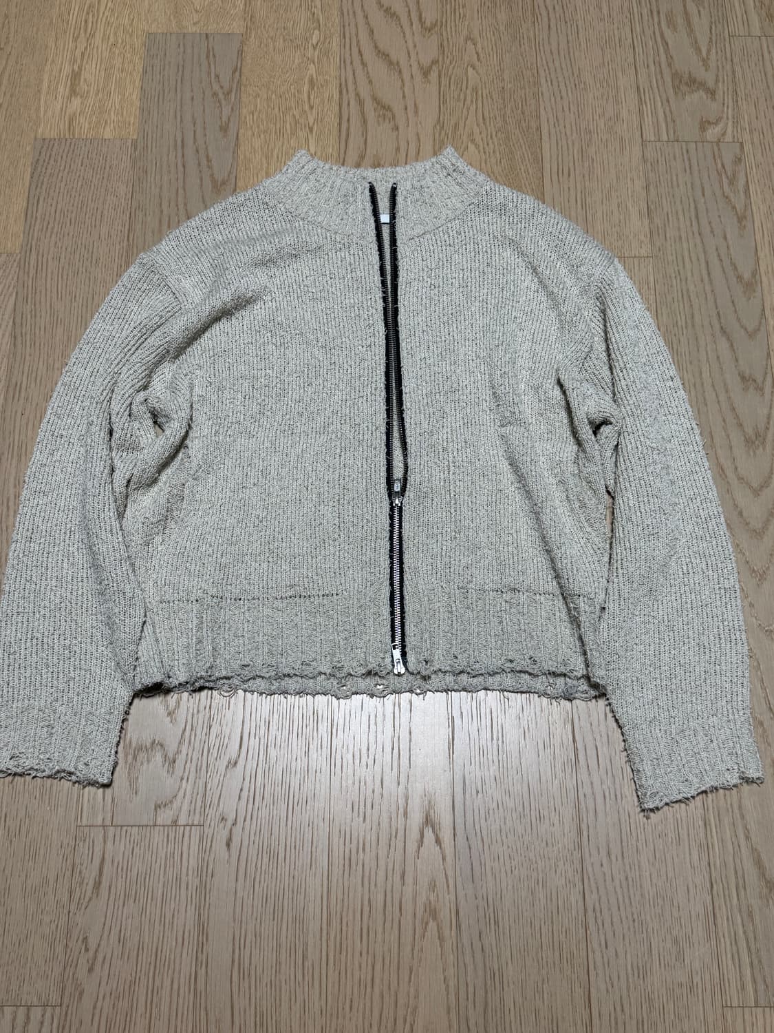 [M] etce 데미지드 크롭 니트 상품이미지2