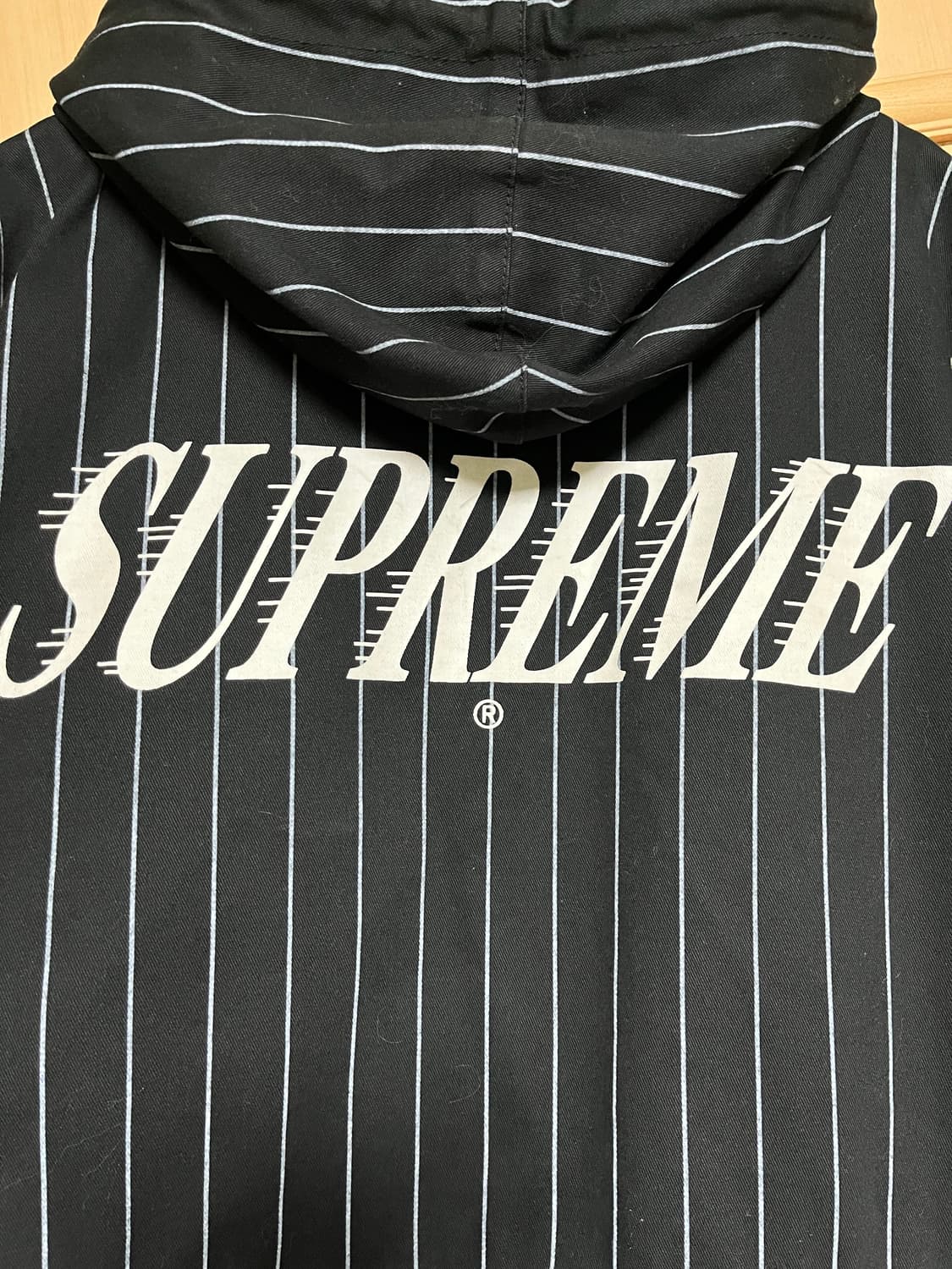 슈프림 블랙 스트라이프 후드자켓 상품이미지4