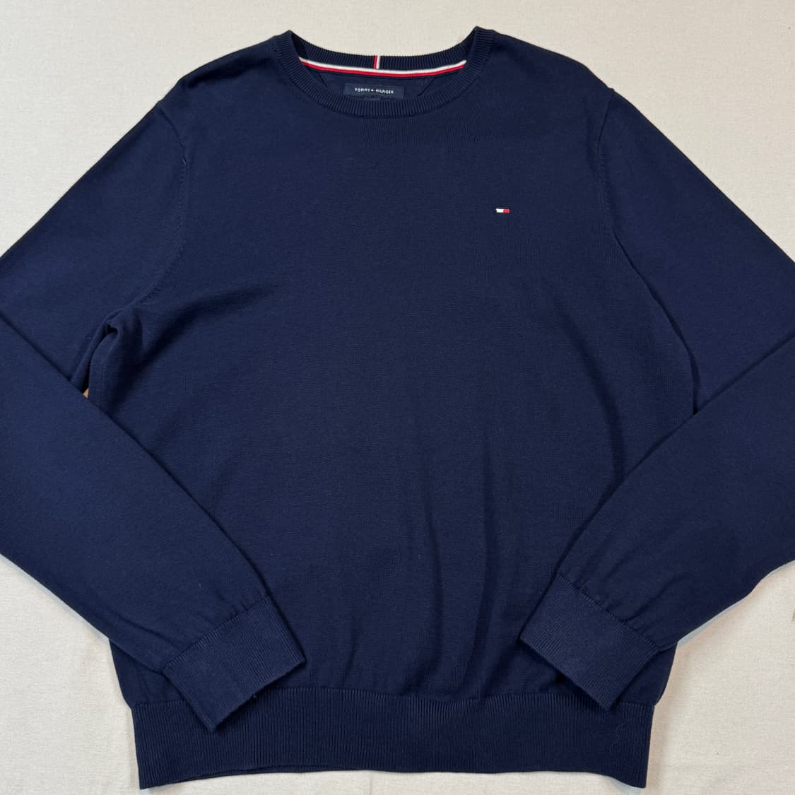 L) 타미힐피거 네이비 라운드넥 니트 상품이미지2