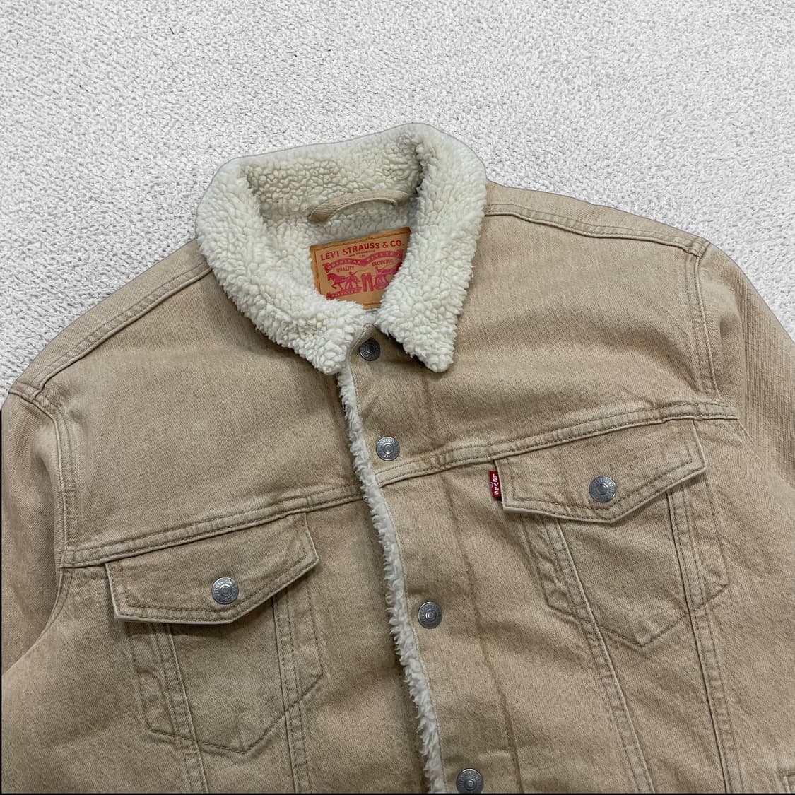 리바이스 쉐르파 데님 트러커 자켓 베이지 상품이미지2