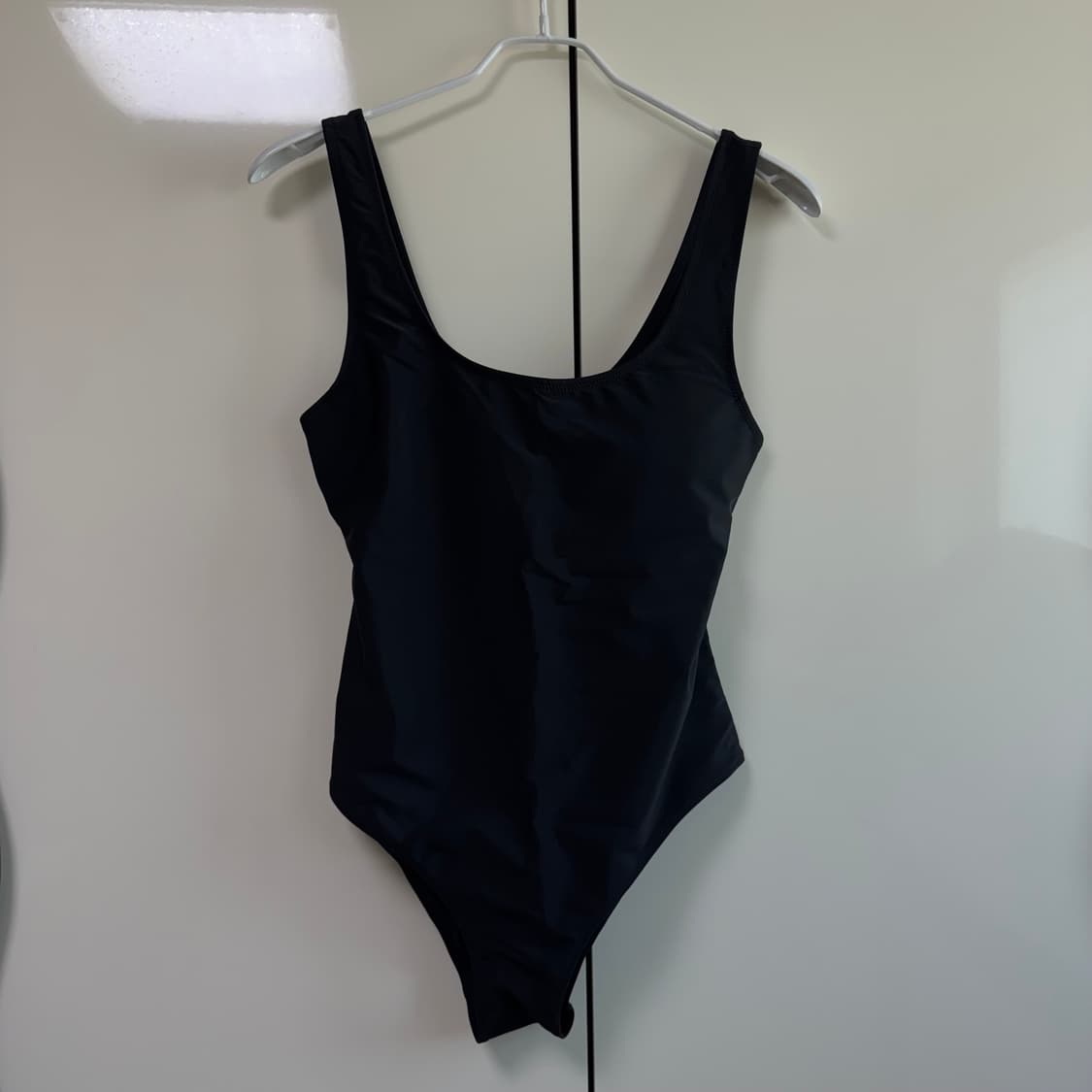 H&M 쉐이핑 수영복 블랙 40 상품이미지3